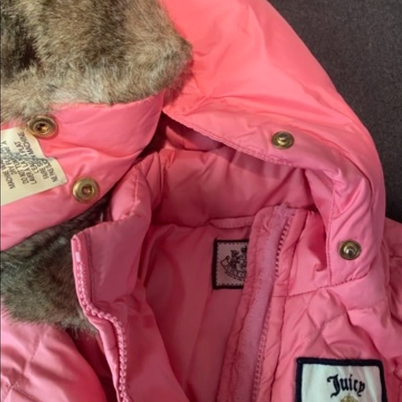Pre-OwnedJuicy Couture Pink Quilted Jacket/Coat, Removable Faux Fur Hood, Sz 4